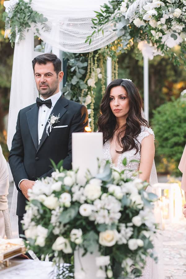 romantic-suymmer-wedding-athens-beautiful-floral-design_20