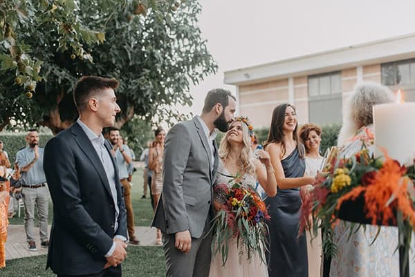 stunning-summer-wedding-athens-vivid-coral-hues_25