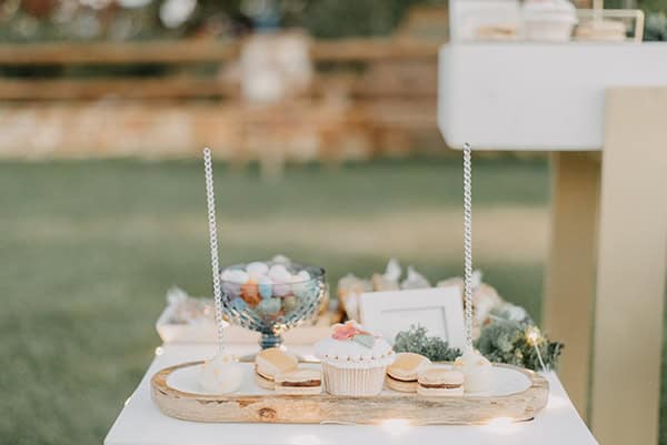 stunning-summer-wedding-athens-vivid-coral-hues_38x