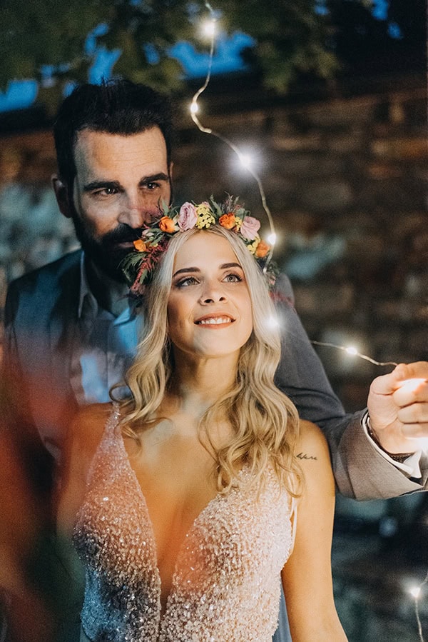 stunning-summer-wedding-athens-vivid-coral-hues_46