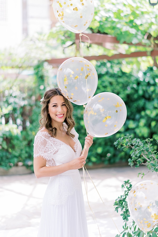 summer-micro-wedding-athens-white-hues_06x