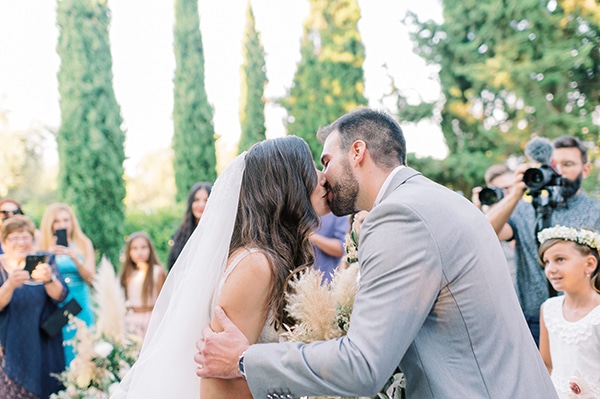 summer-wedding-athens-beautiful-florals_15