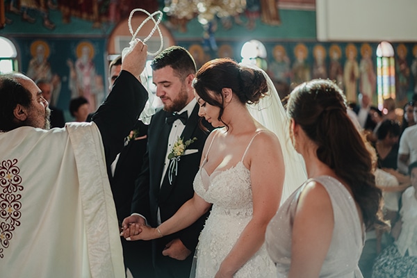 summer-wedding-village-cyprus-romantic-details_18