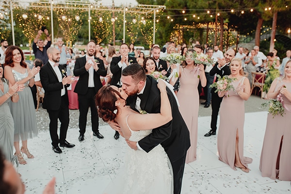 summer-wedding-village-cyprus-romantic-details_24x