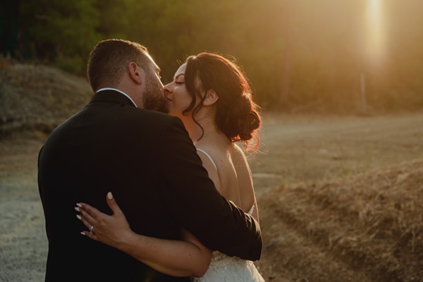 summer-wedding-village-cyprus-romantic-details_35