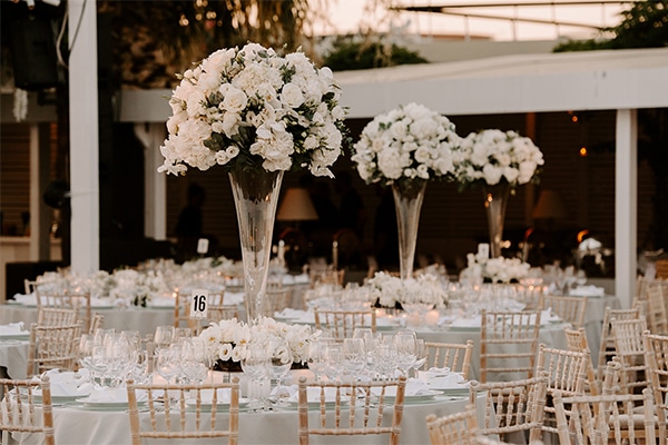 Στολισμός τραπεζιών δεξίωσης