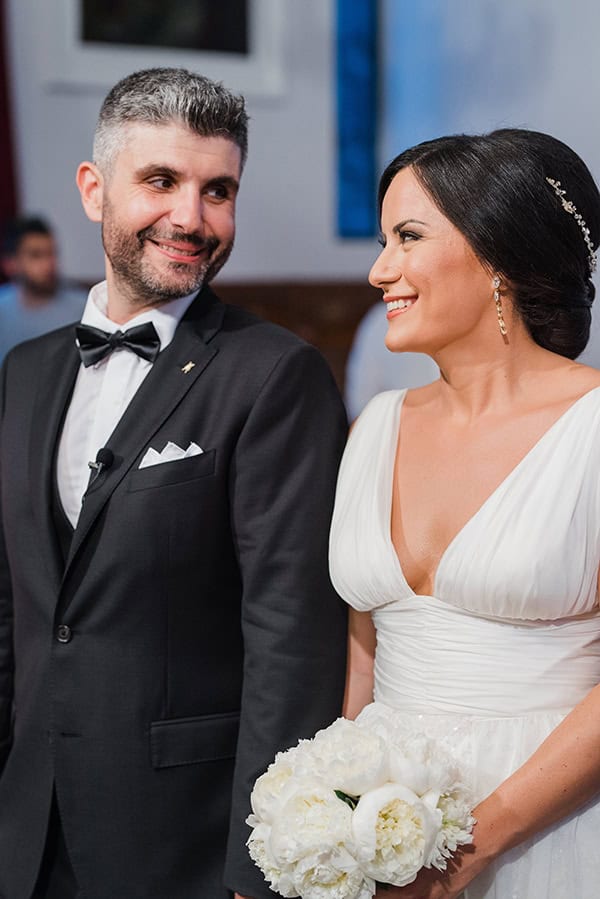 beautiful-summer-wedding-patra-romantic-atmosphere_14