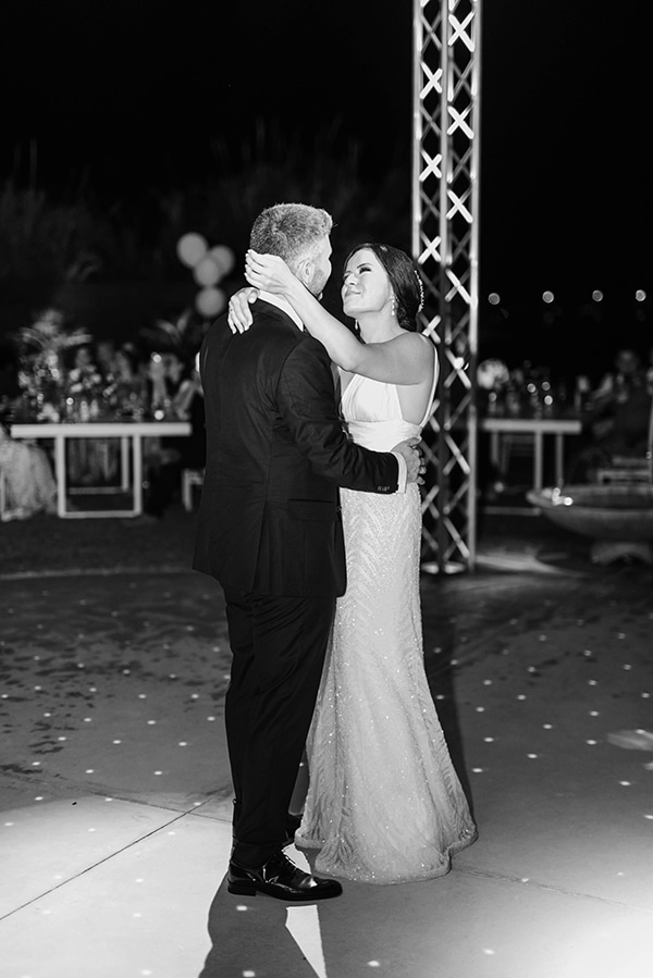 beautiful-summer-wedding-patra-romantic-atmosphere_29