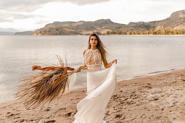 Νυφικό φόρεμα Zolotas για την απόλυτη μποέμ νυφική εμφάνιση │ Hellenic Vintage Origin Collection