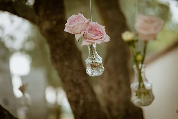 fall-wedding-paphos-white-pastel-pink-details_18