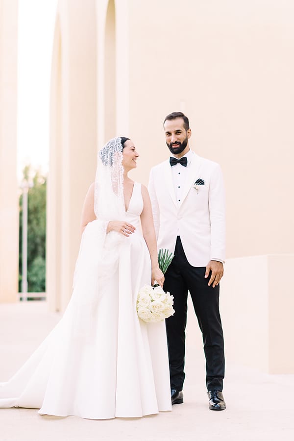 romantic-summer-wedding-athens-white-colours_05