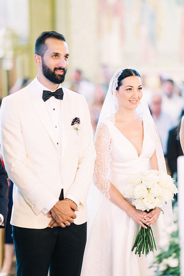 romantic-summer-wedding-athens-white-colours_21
