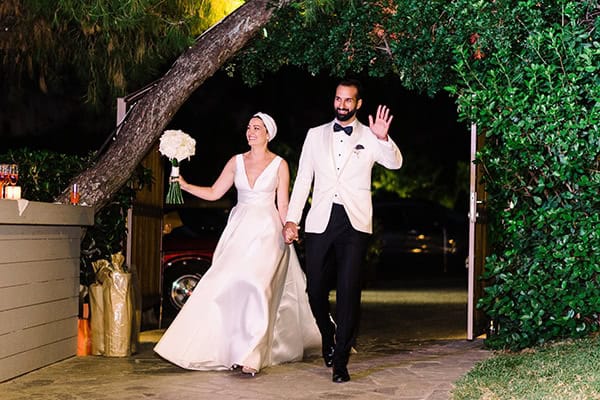 romantic-summer-wedding-athens-white-colours_30
