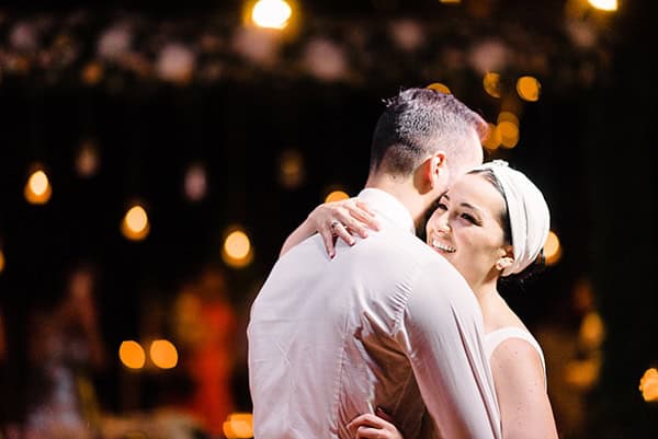 romantic-summer-wedding-athens-white-colours_32