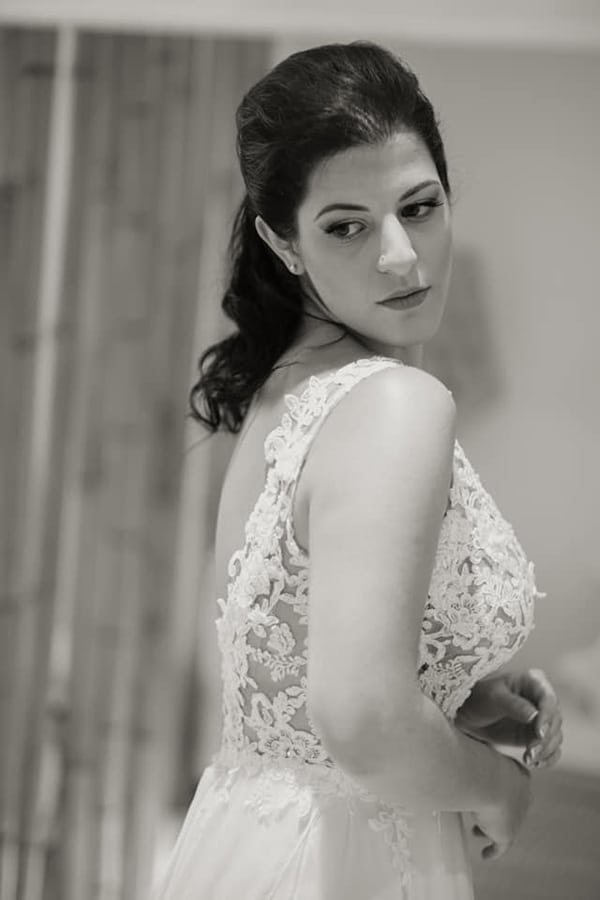 romantic-summer-wedding-naxos-bohemian-details_05x