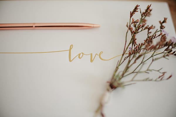 romantic-summer-wedding-naxos-bohemian-details_10x