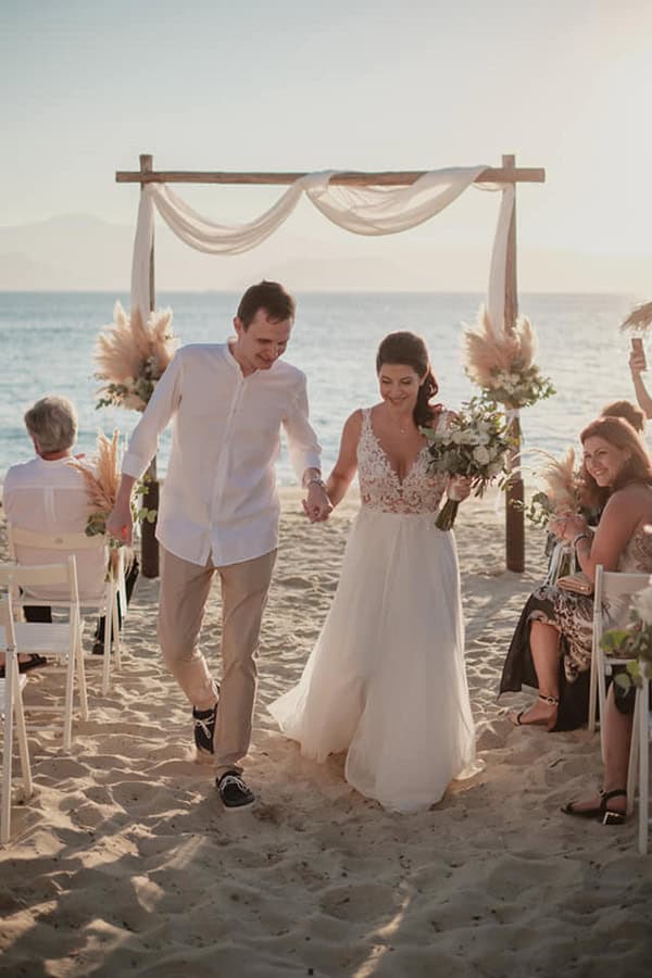 romantic-summer-wedding-naxos-bohemian-details_16