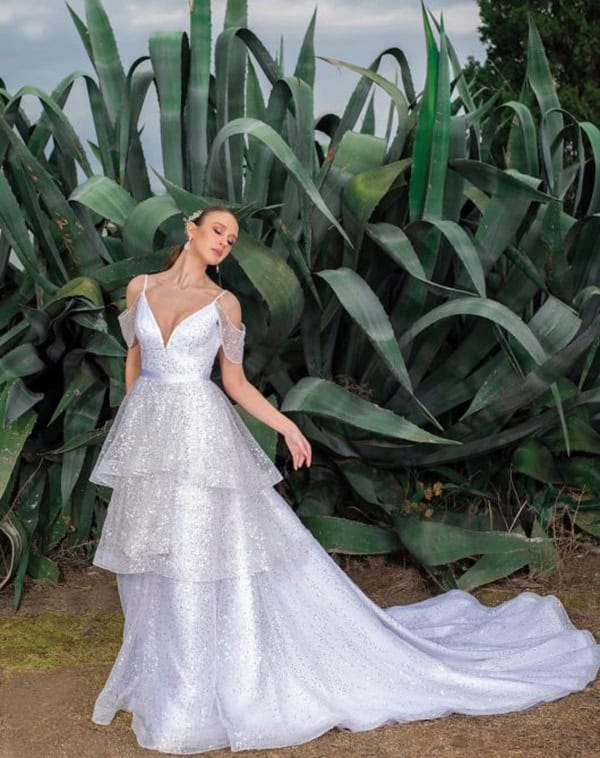 unique-wedding-dresses-impressive-bridal-look_05