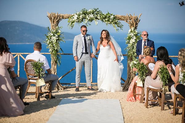 amazing-summer-wedding-kefalonia-roses-olives-blossoms-rustic-elegant_11