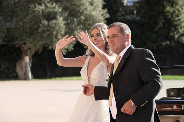 beautiful-fall-wedding-nicosia-romantic-atmosphere-all-white_07
