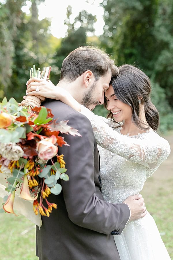 incredible-fall-styledshoot-forest-rustic-style_04