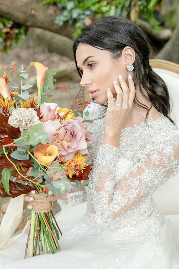 incredible-fall-styledshoot-forest-rustic-style_09