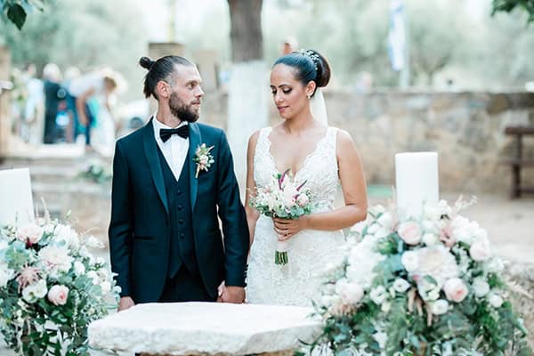 romantic-summer-wedding-athens-beautiful-nude-tones_20x