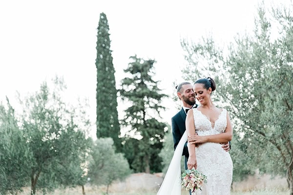 romantic-summer-wedding-athens-beautiful-nude-tones_53