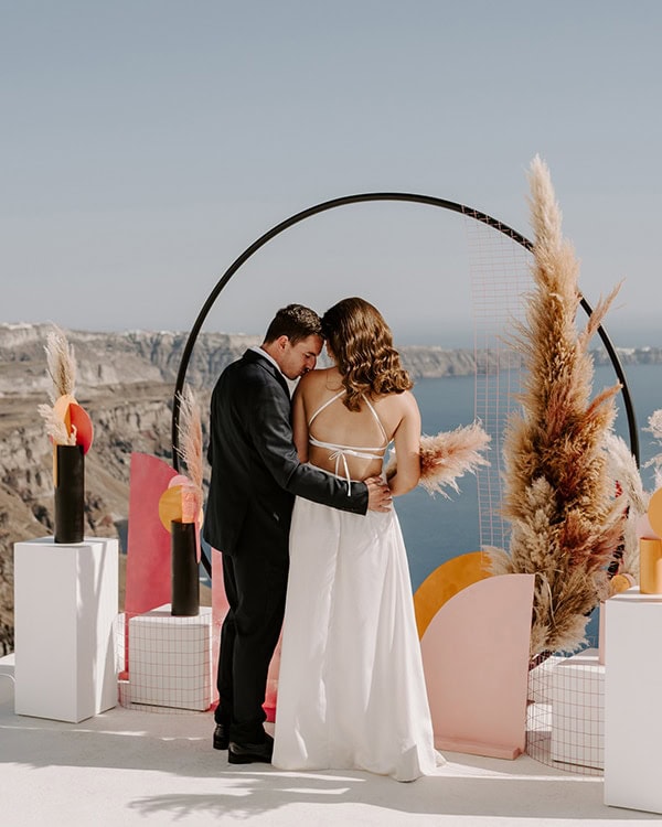 utterly-romantic-elopement-santorini-island-montern-details_01x