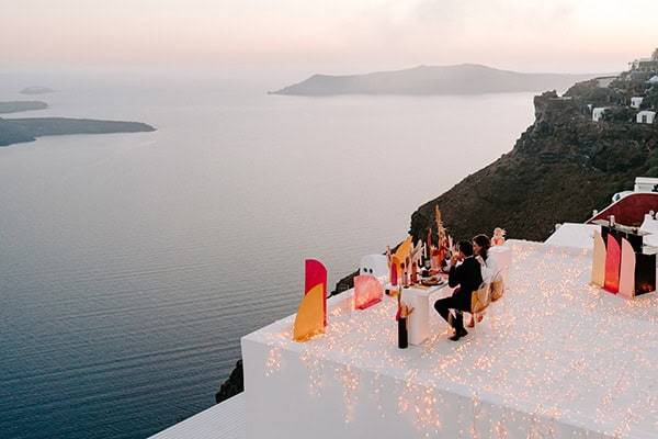 utterly-romantic-elopement-santorini-island-montern-details_22