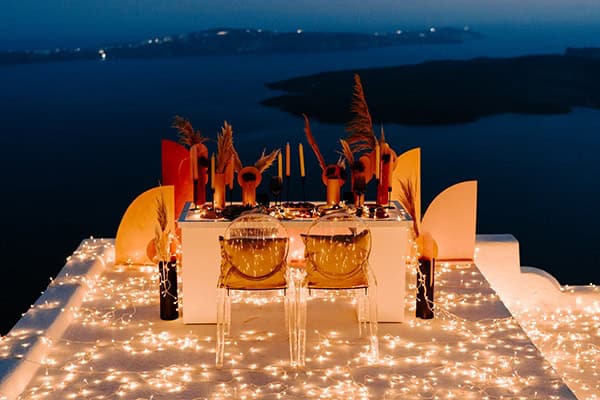 utterly-romantic-elopement-santorini-island-montern-details_22x