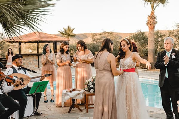 autumn-wedding-larnaca-white-coral-colors_15