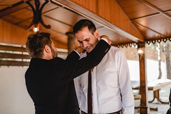 autumn-wedding-larnaca-white-coral-colors_17