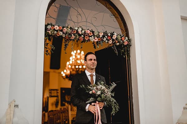 autumn-wedding-larnaca-white-coral-colors_24