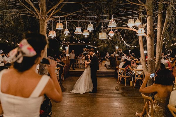 autumn-wedding-larnaca-white-coral-colors_46