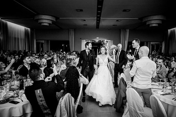 beautiful-fall-wedding-astilbes-roses_20