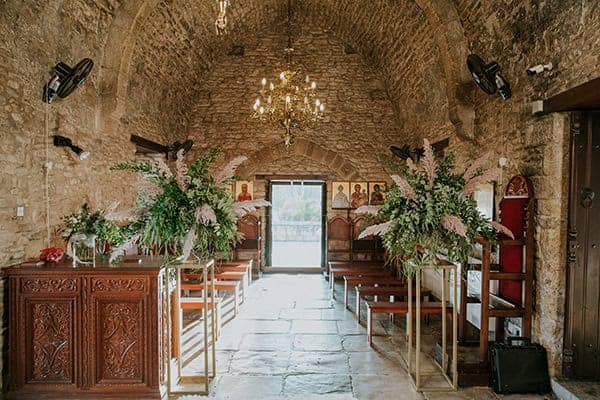 bohemian-fall-wedding-larnaka-eucalyptus-romantic-mood_06x