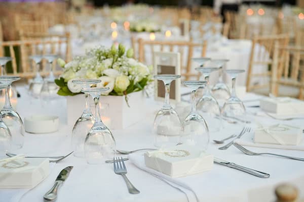 elegant-summer-wedding-athens-white-gold-colours_24