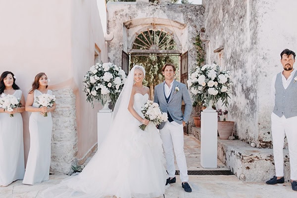 romantic-destination-wedding-corfu-pastel-colors_11