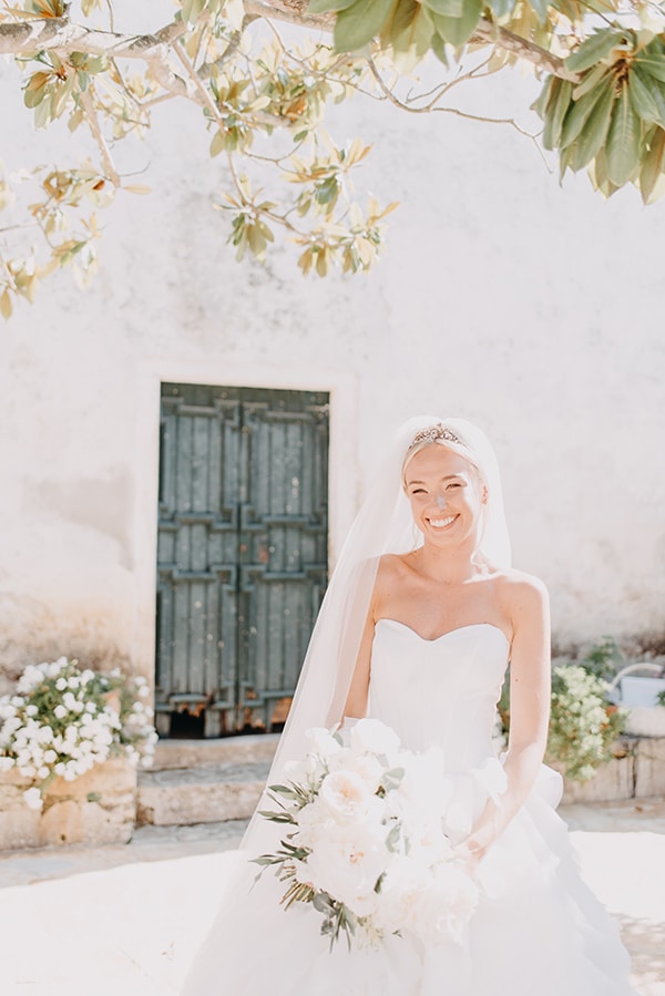 romantic-destination-wedding-corfu-pastel-colors_14