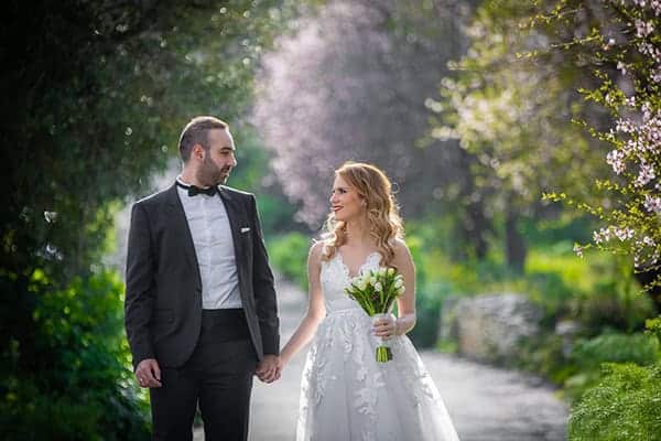 Ρομαντικός φθινοπωρινός γάμος στη Λευκωσία σε παστέλ αποχρώσεις │ Χριστιάνα & Νικόλας