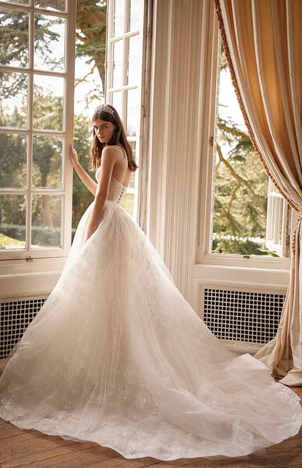 stunning-wedding-gowns-galia-lahav-bridal-collection-2021_23