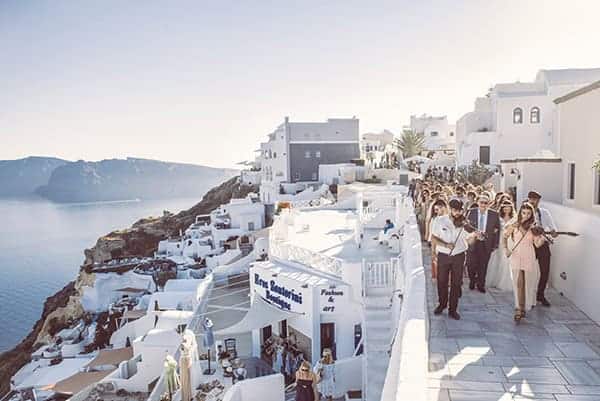 summer-romantic-wedding-santorini-full-white-colour_09
