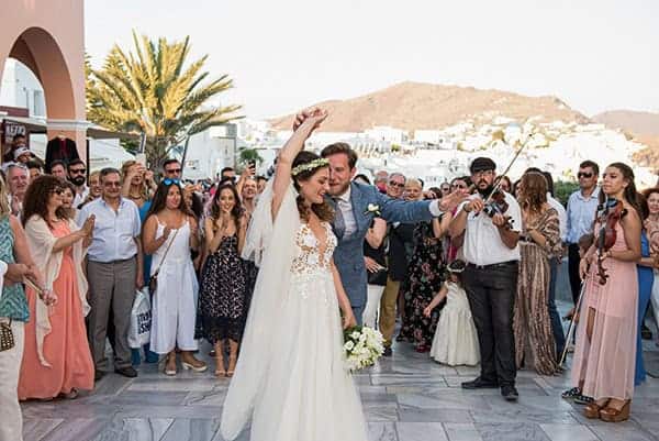 summer-romantic-wedding-santorini-full-white-colour_17