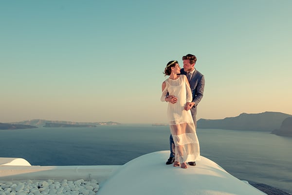 summer-romantic-wedding-santorini-full-white-colour_22