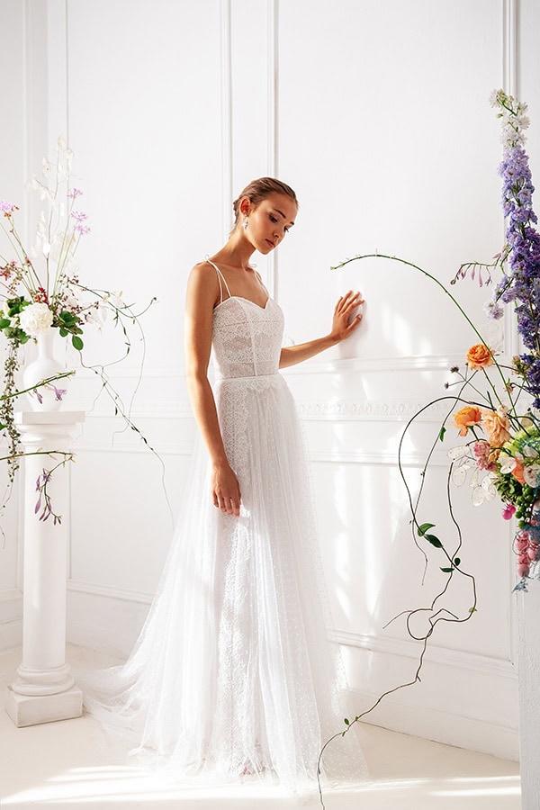 wedding-dresses-uttelry-romantic-bridal-look_01x