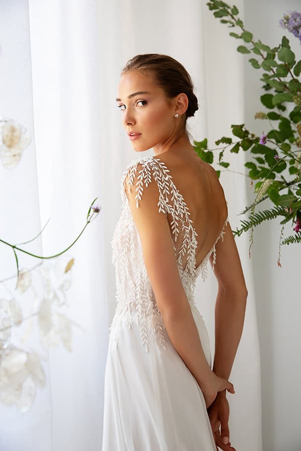 wedding-dresses-uttelry-romantic-bridal-look_07