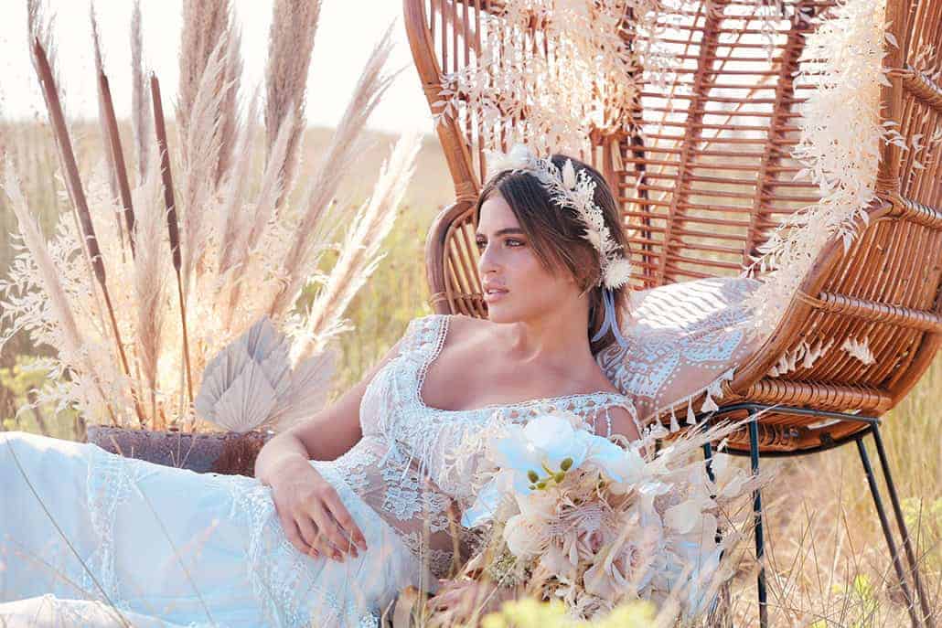 Boho inspired φωτογράφιση στην ύπαιθρο με chic ιδέες διακόσμησης