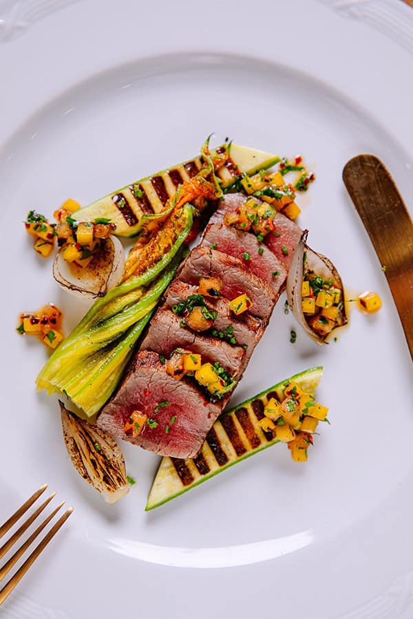 Incredible-food-display-olon-full-flavor-events_08