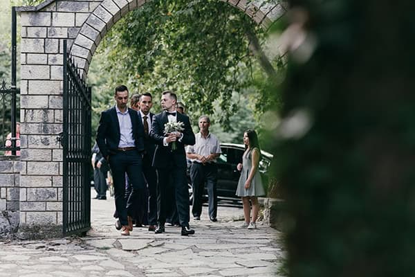 beautiful-summer-wedding-karditsa-romantic-accents_10